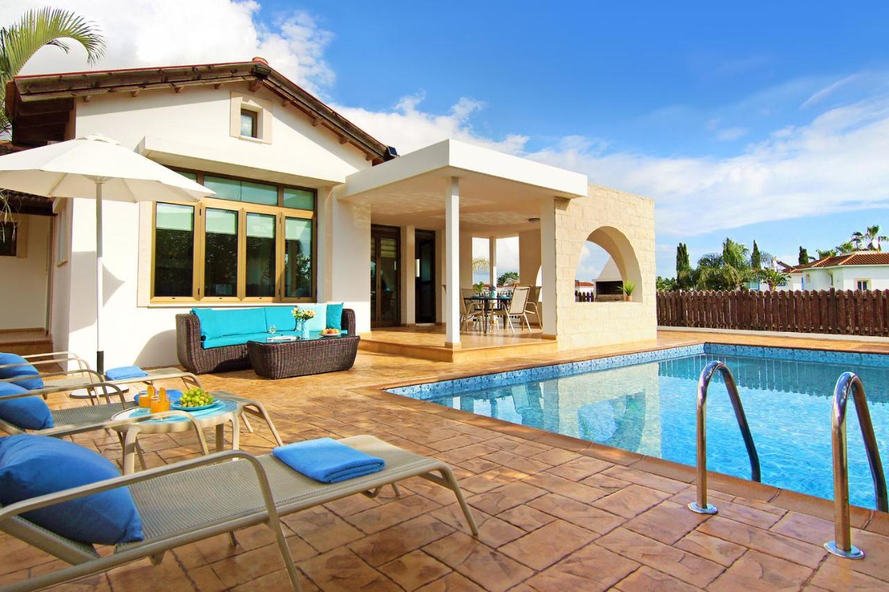 Villa Merry أيا نابا المظهر الخارجي الصورة