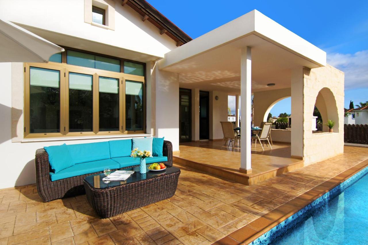 Villa Merry أيا نابا المظهر الخارجي الصورة