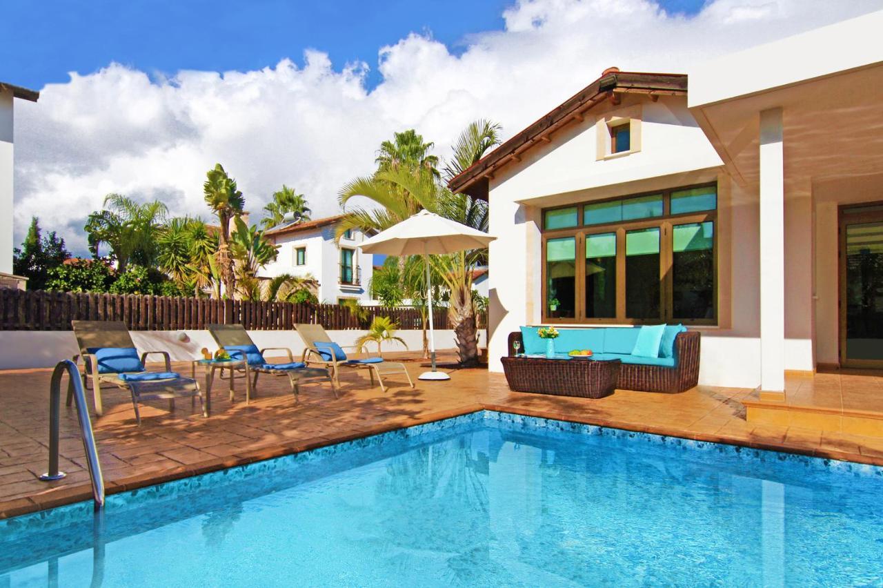 Villa Merry أيا نابا المظهر الخارجي الصورة