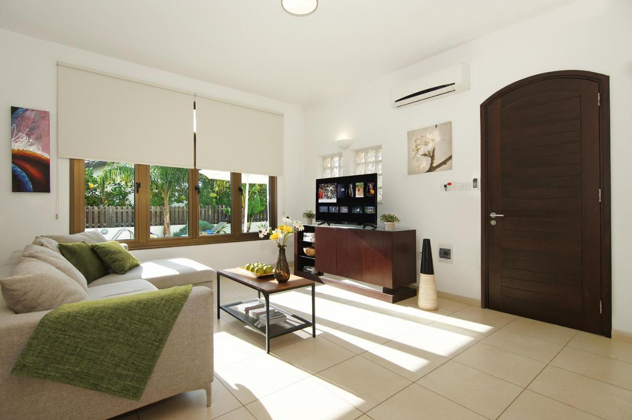 Villa Merry أيا نابا المظهر الخارجي الصورة